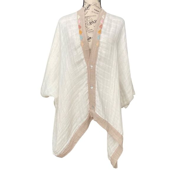 Unmarked Embroidered White and Tan Poncho in Size OS - Picture 1 of 7
